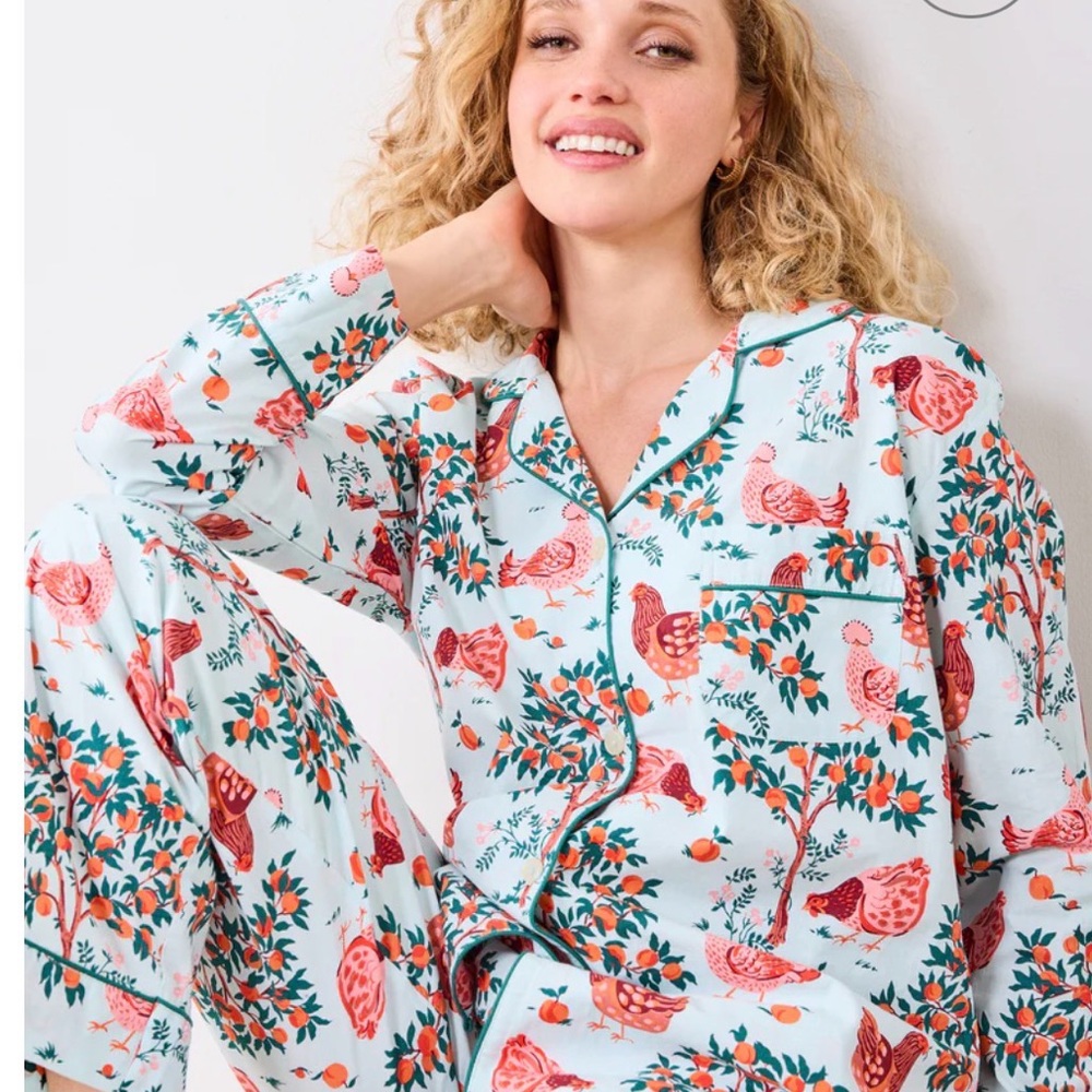 Printfresh Hen Pajamas with Chicken and Tree Print Cotton Set Retail $168
